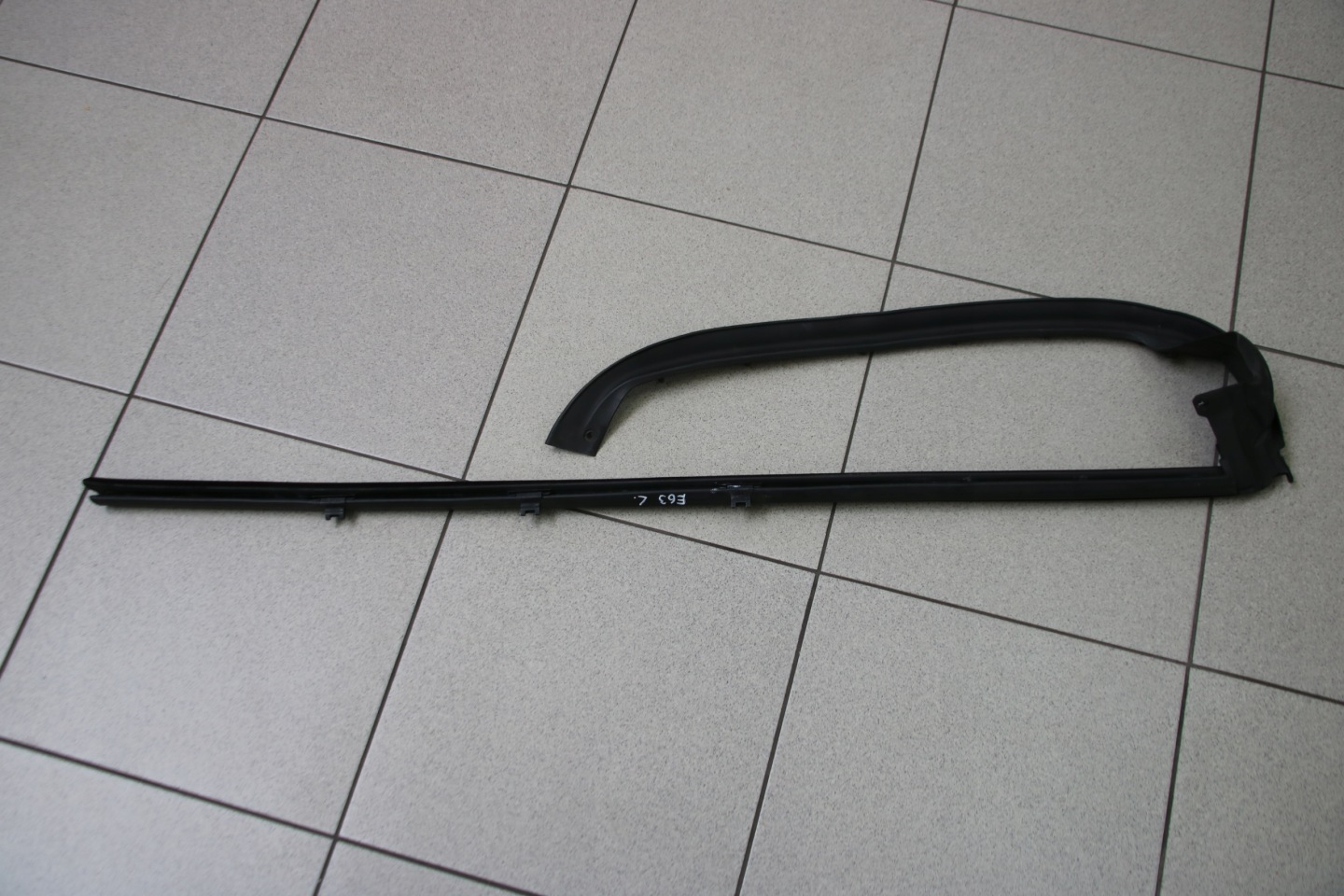 BMW E63 E64 gasket inner door left of left