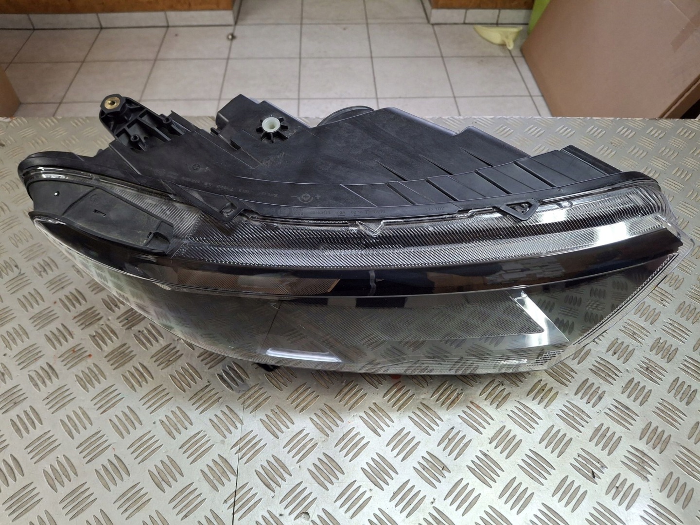 light right front FORD CONNECT III MK3 2022R->