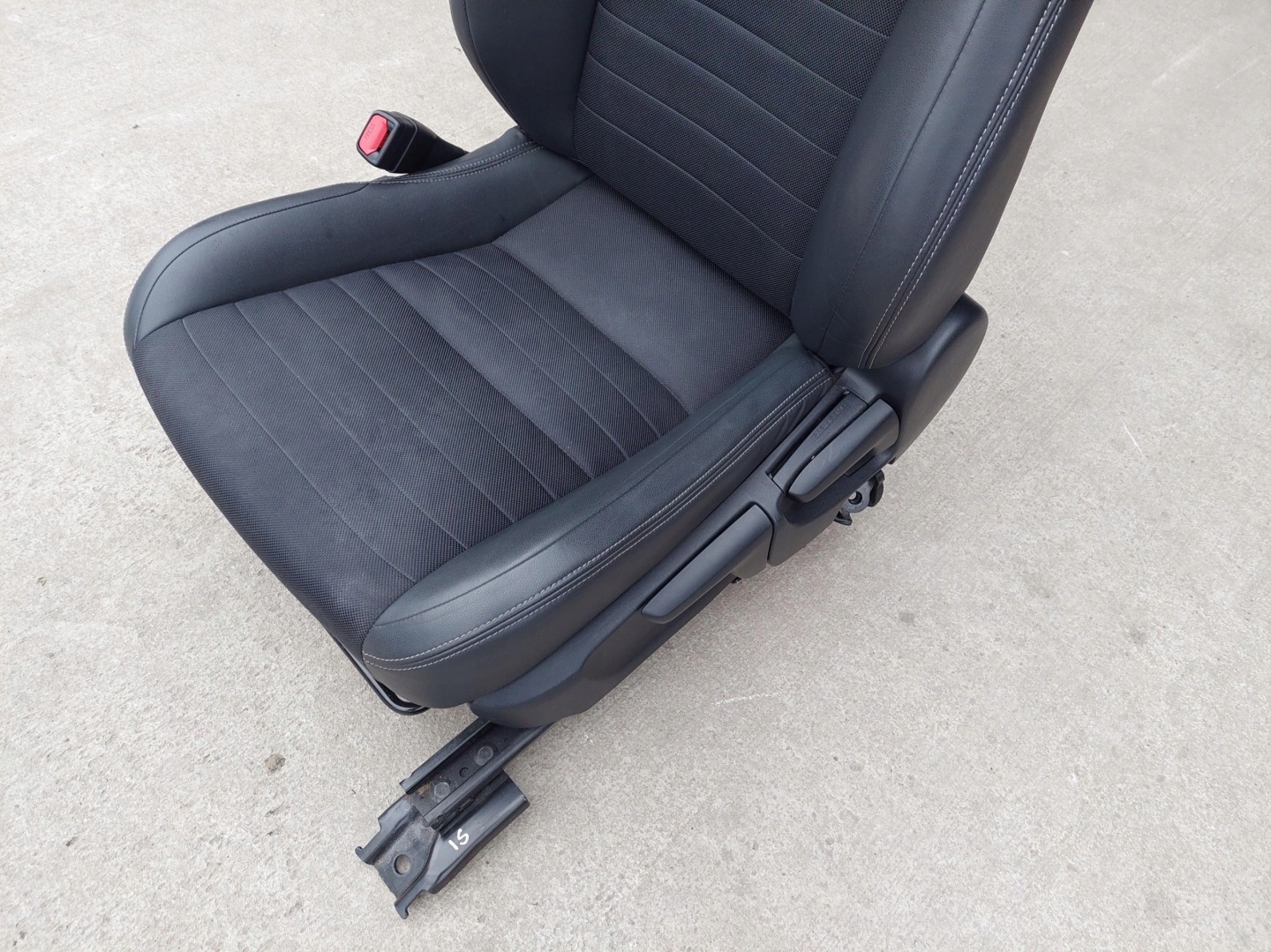 seat front front left + airbag seat LEXUS IS 3 III 300 H IS300H