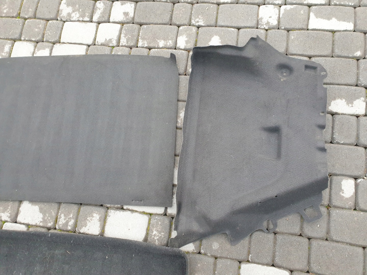 mats boot side carpet RENAULT CLIO 4 IV LIFT 2016- 849002045R