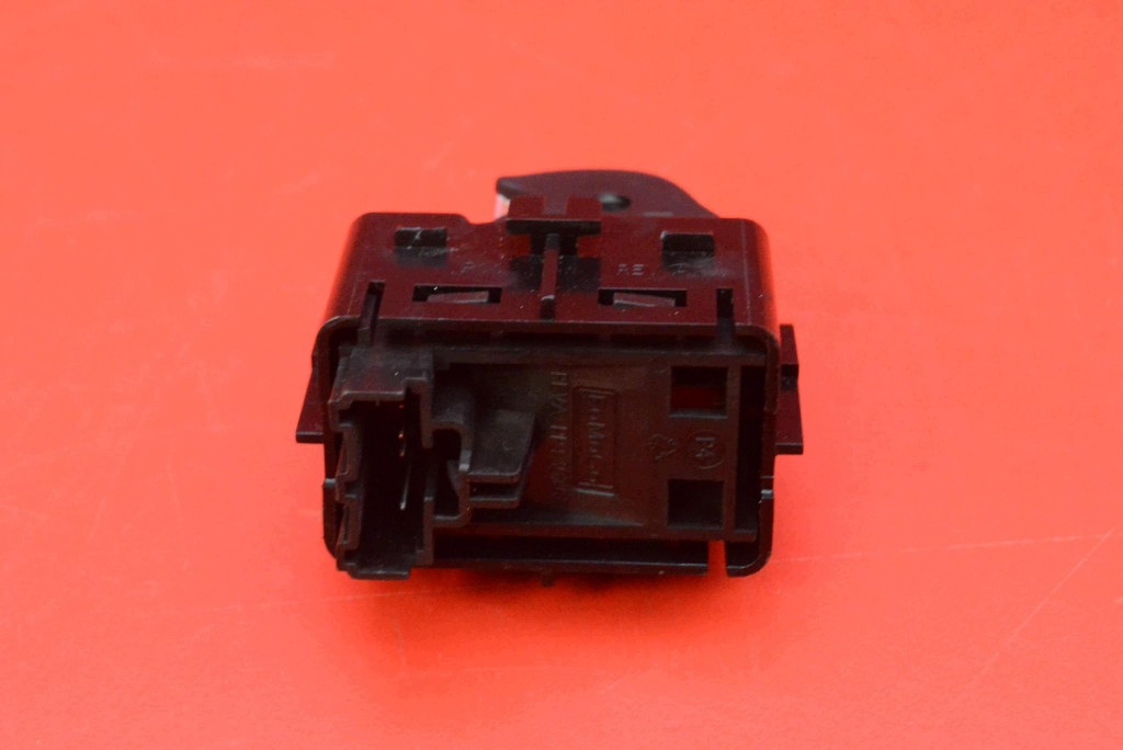 switch lifting windows right front DG9T-14529-ABW FORD MONDEO MK5 14-20