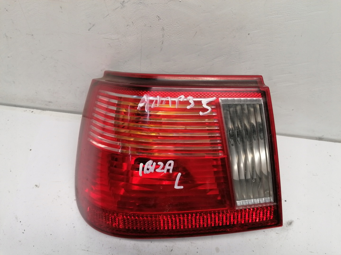 SEAT OE 6K6945257C light rear left