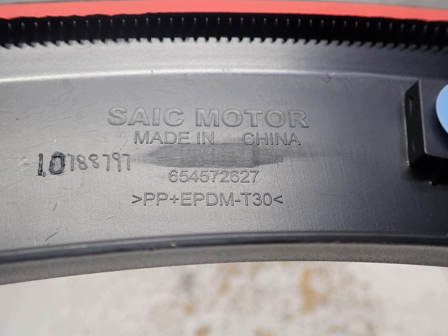 lišta blatníku pravý předek MG HS 2018- 10788797