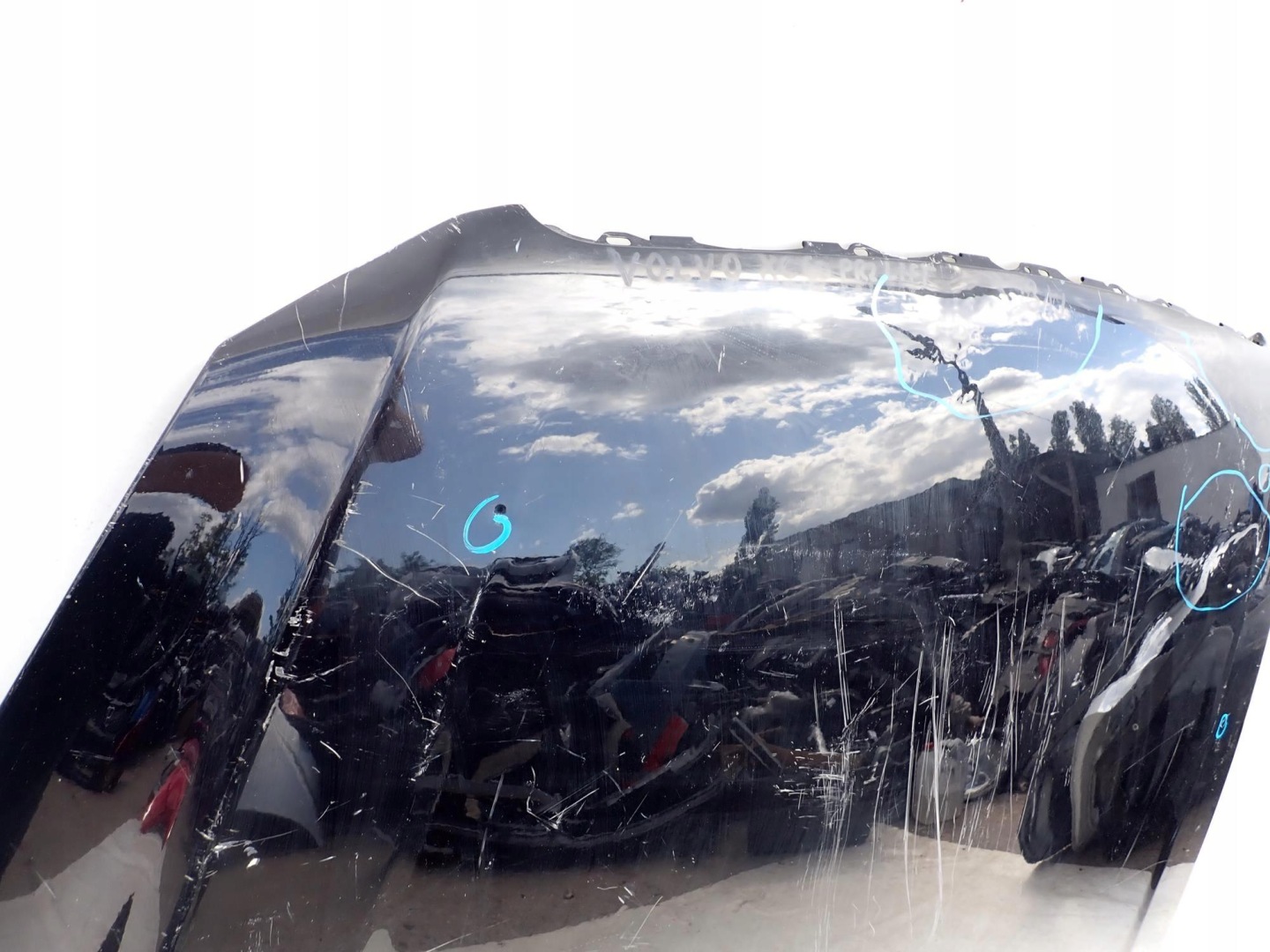 VOLVO XC60 e 1 08-13 Cofano