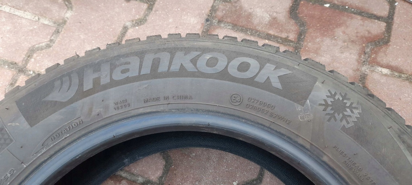 1x HANKOOK WINTER e*CEPT RS2 185/65R15 88T