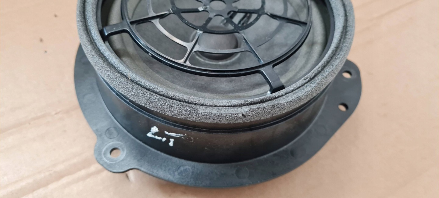 A4 B9 8W LIFT speaker left right rear part 8W5035411 A5 8W