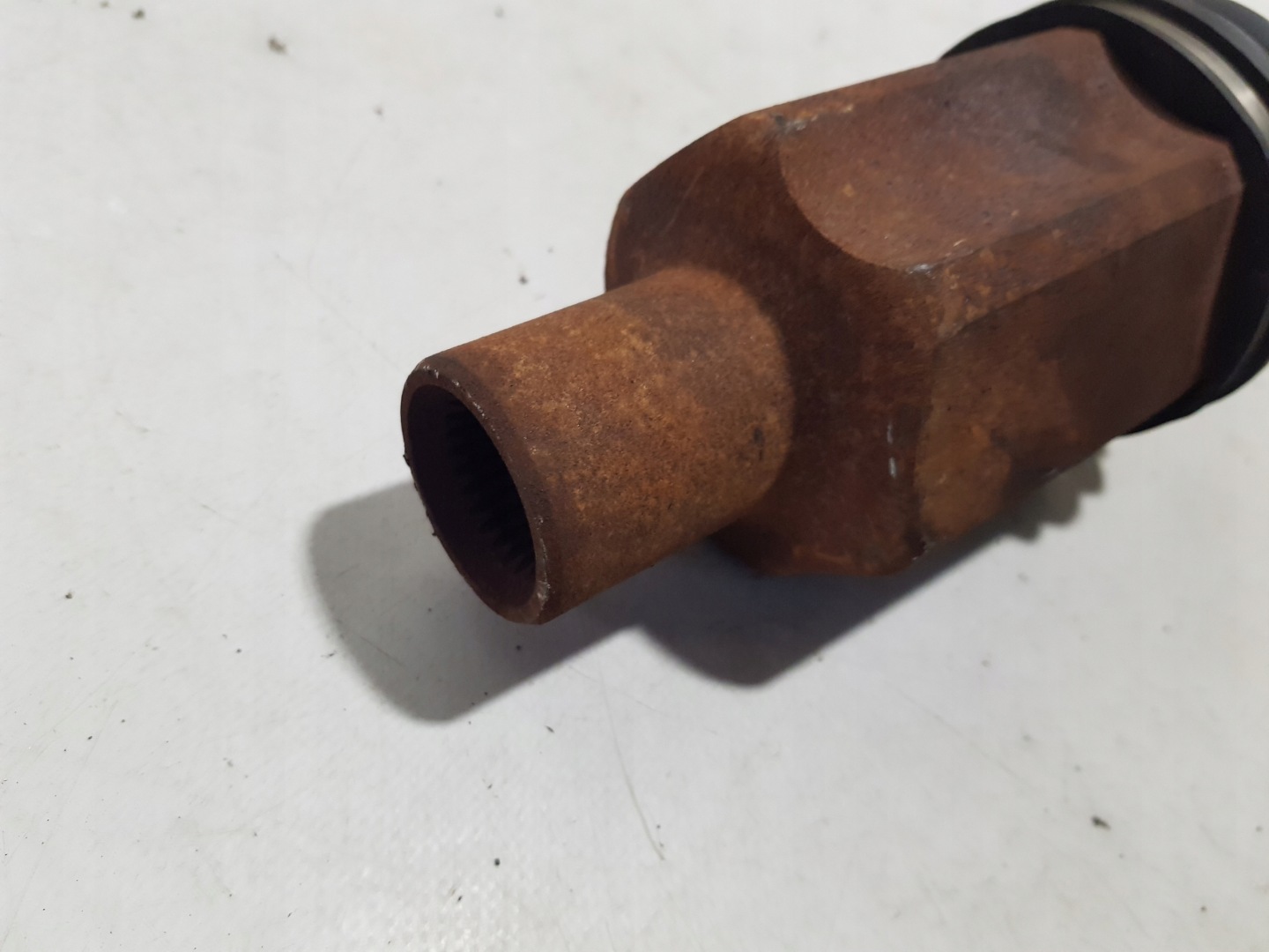 semi-axis left rear part rear PORSCHE BOXSTER 986 98633202407