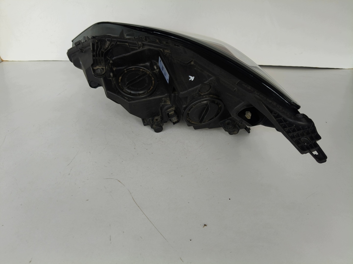 light right REFLEKTOR OPEL ASTRA V K 19- LIFT LED