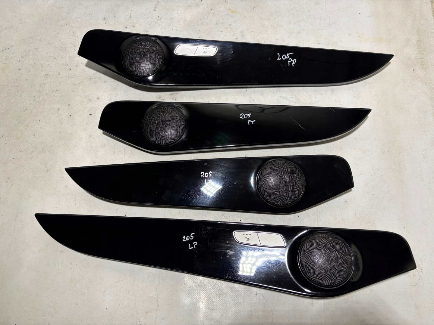 MERCEDES W205 DEKORY mouldings door KOMPLET