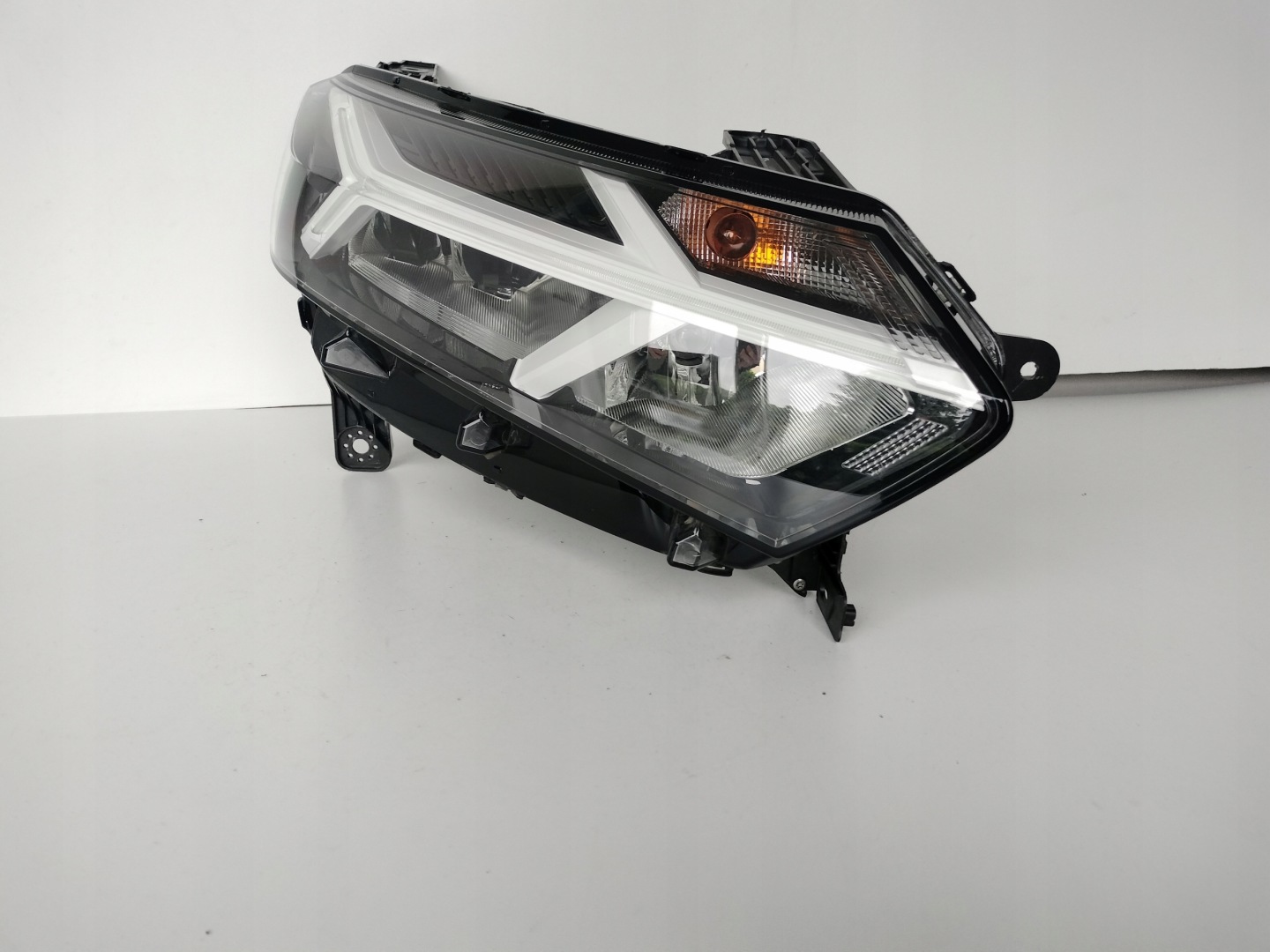 light right REFLEKTOR DACIA SANDERO III 20- LOGAN JOGGER FULL LED