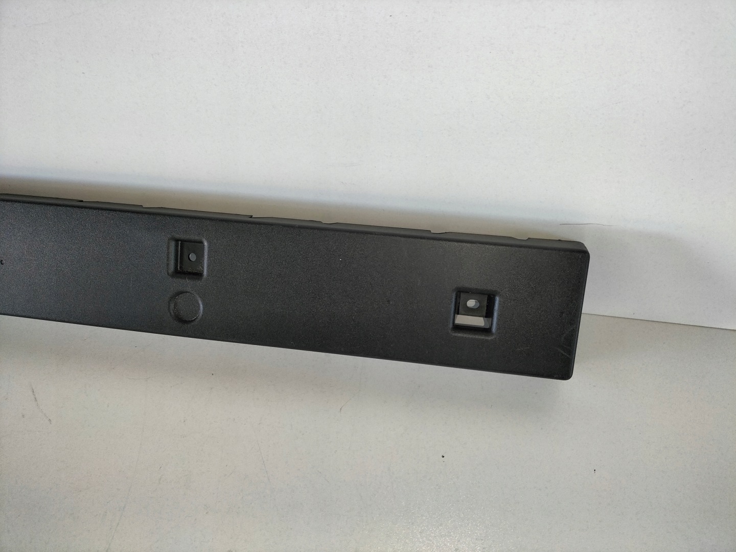 pad below tablice front HYUNDAI I30 III 17