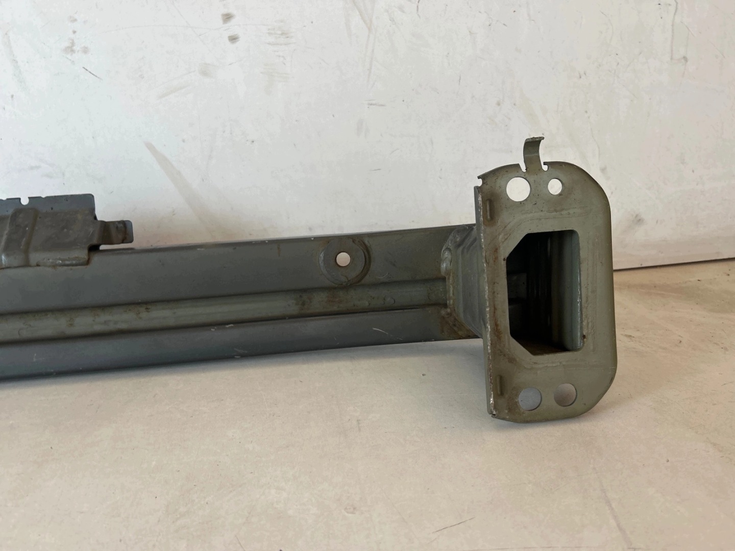 sider pillar of a bumper front Toyota Aygo II