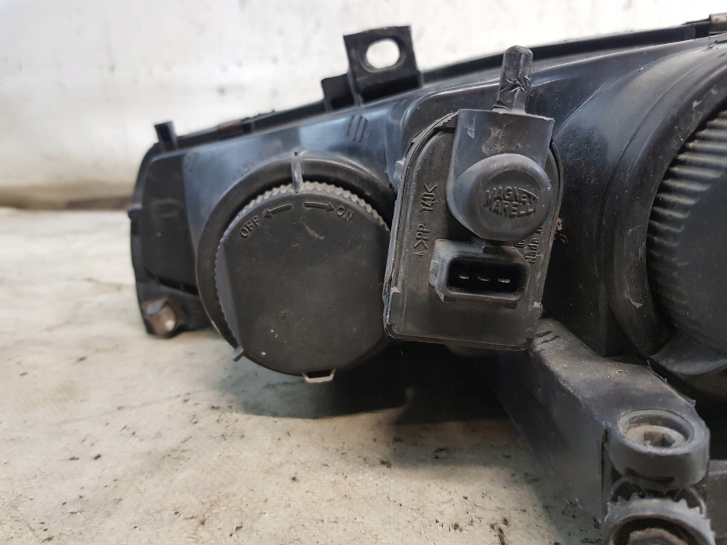 ALFA ROMEO 156 light right front