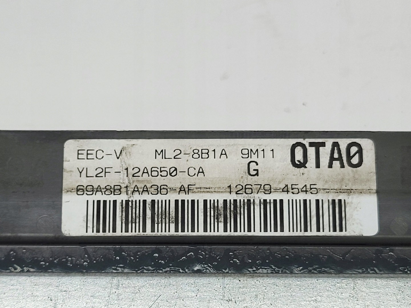 control unit of the engine Ford Explorer II 4.0 YL2F-12A650-CA 69A8B1AA36AF