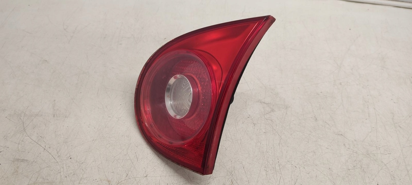 light rear part rear right to the bonnet VW Golf V 1,4 TSI