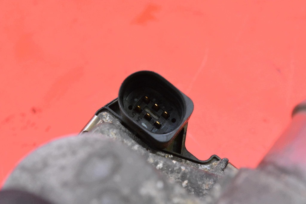 Valvola a farfalla 06B133062B AUDI A6 C5 1.8 T 150 KM 97-01