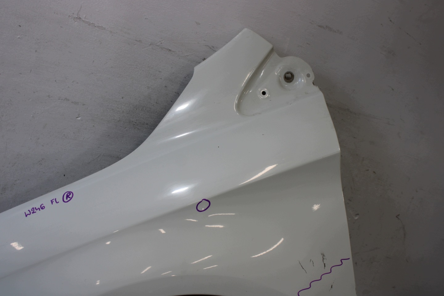 fender left front left front MERCEDES B-class W246 LIFT