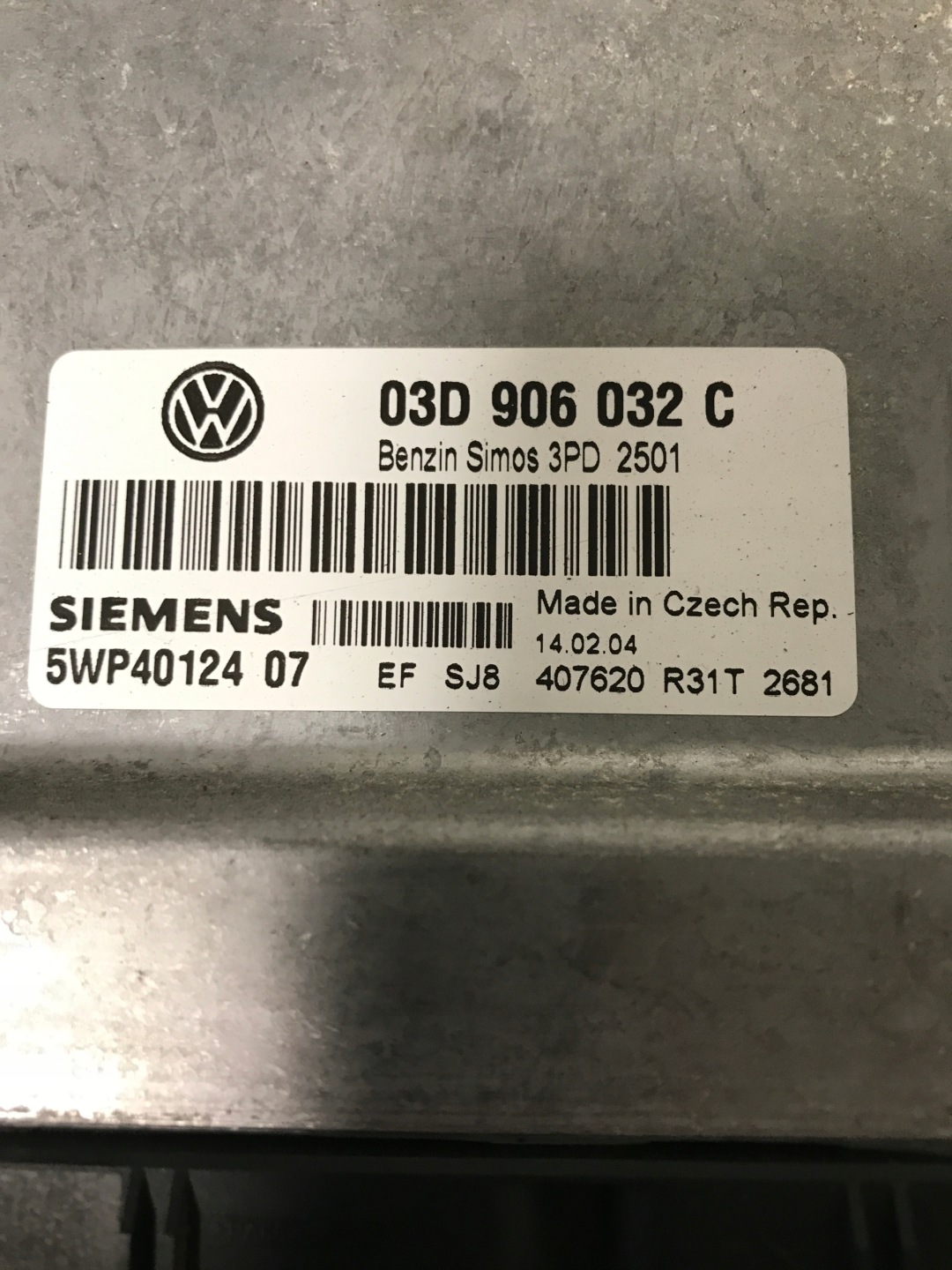 Computer DES MOTORS VW POLO IV 03D906032C