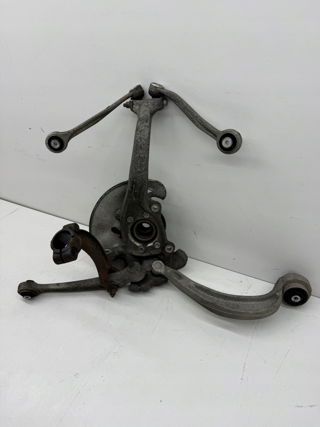 AUDI A6 A7 C7 swing right front arm of the arm complete