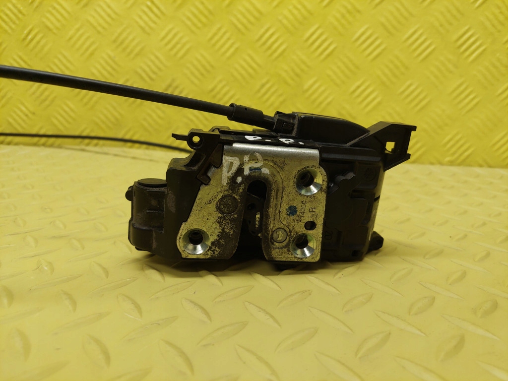 RENAULT CLIO III lock door right front