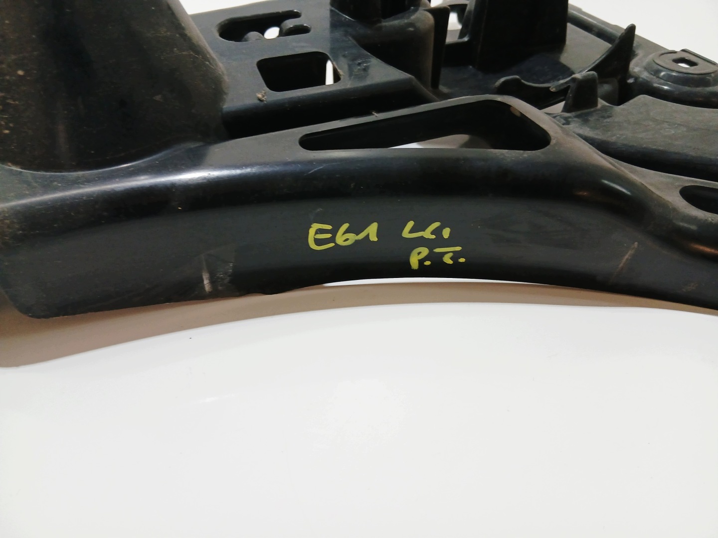 holder bumper bracket right rear part BMW E61 LCI 7060796