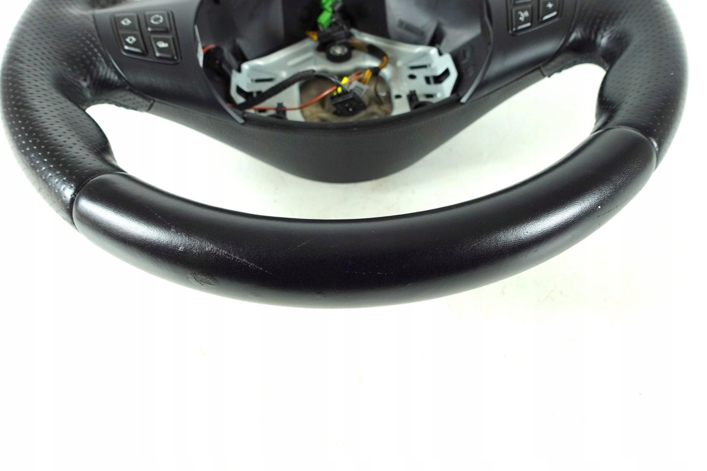 steering wheel, leather SKORZANA BMW 1 E81 E82 E87 3 E90 E91 M PAKIET m-packet