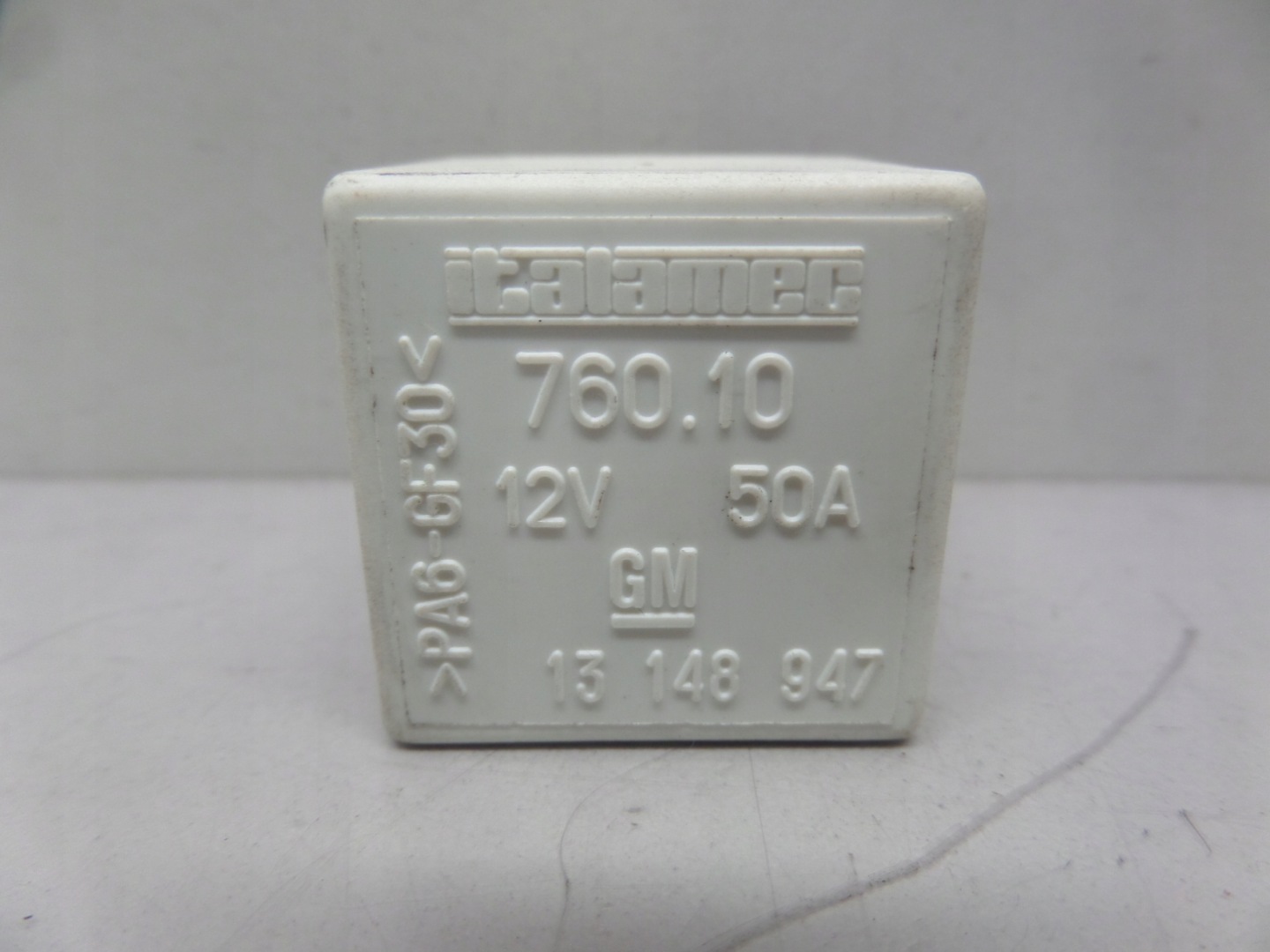 Relais GM OPEL 13148947 76010 12V 50A
