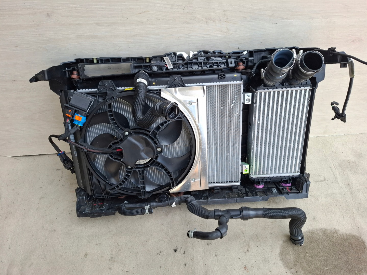 OPEL MOKKA B 1.2 THP support panel for radiators front complete radiator siders new 25r