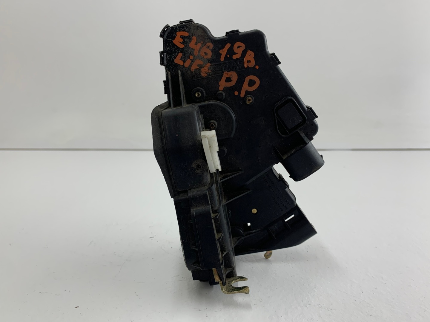 BMW E46 lock door right front