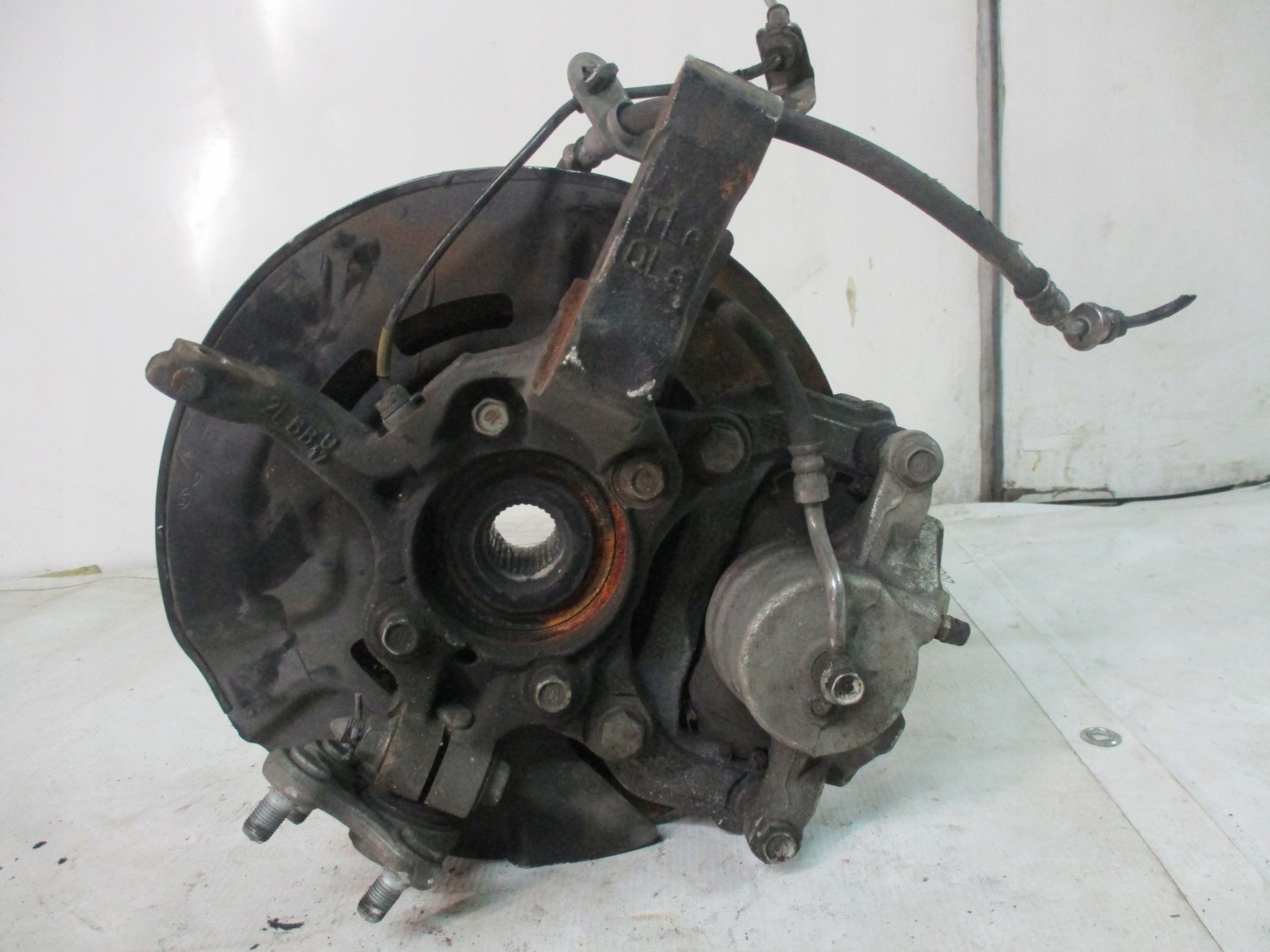 swing left Hyundai Tucson II 2 1,7 CRDI 16r