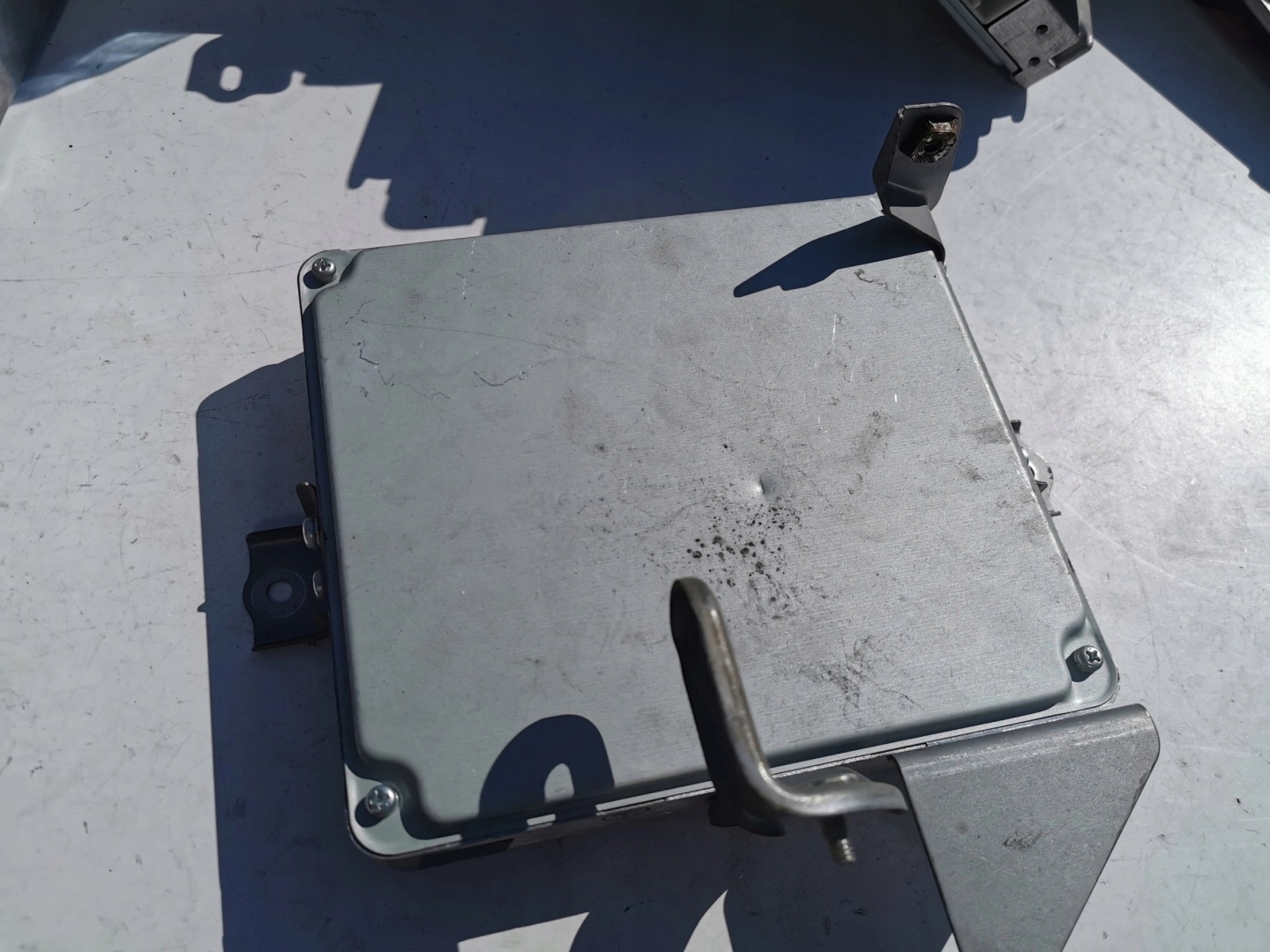 TOYOTA PRIUS 1.5B 89661-47170 275100-9522 computer
