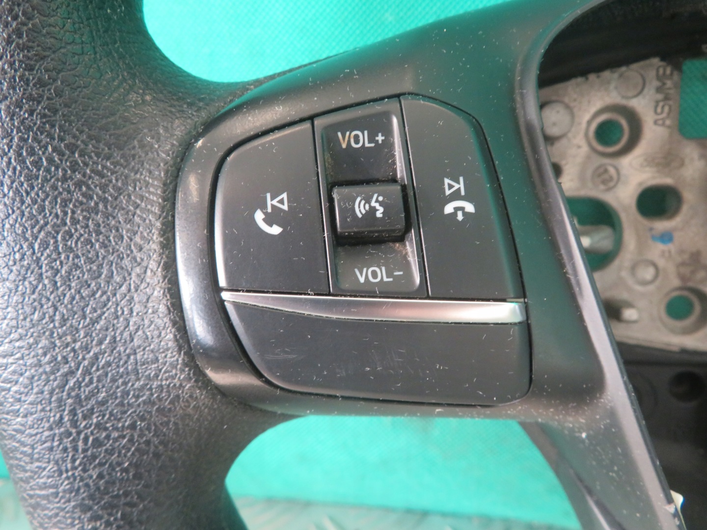 lenkrad MULTIFUNKCYJNA FORD TRANSIT 22R JK213600DA3ZHE