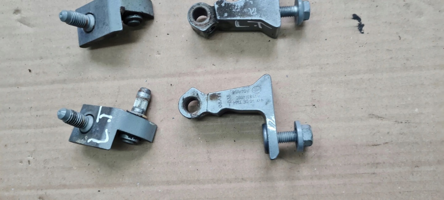 A6 C7 4G hinge hinges door left left rear part LY7G
