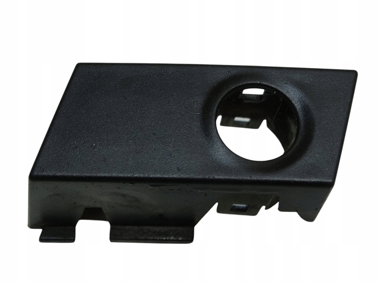 bracket KOSZYK of the sensor PDC left RENAULT SCENIC III 2.0 DCI 284520031R