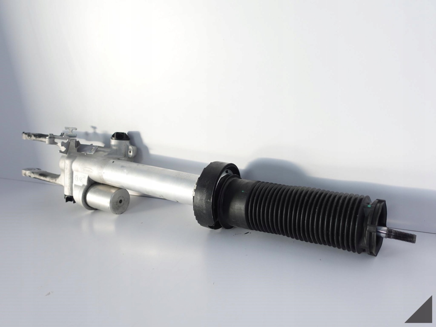 MERCEDES G-KLASA G63 AMG W463 shock absorber front R