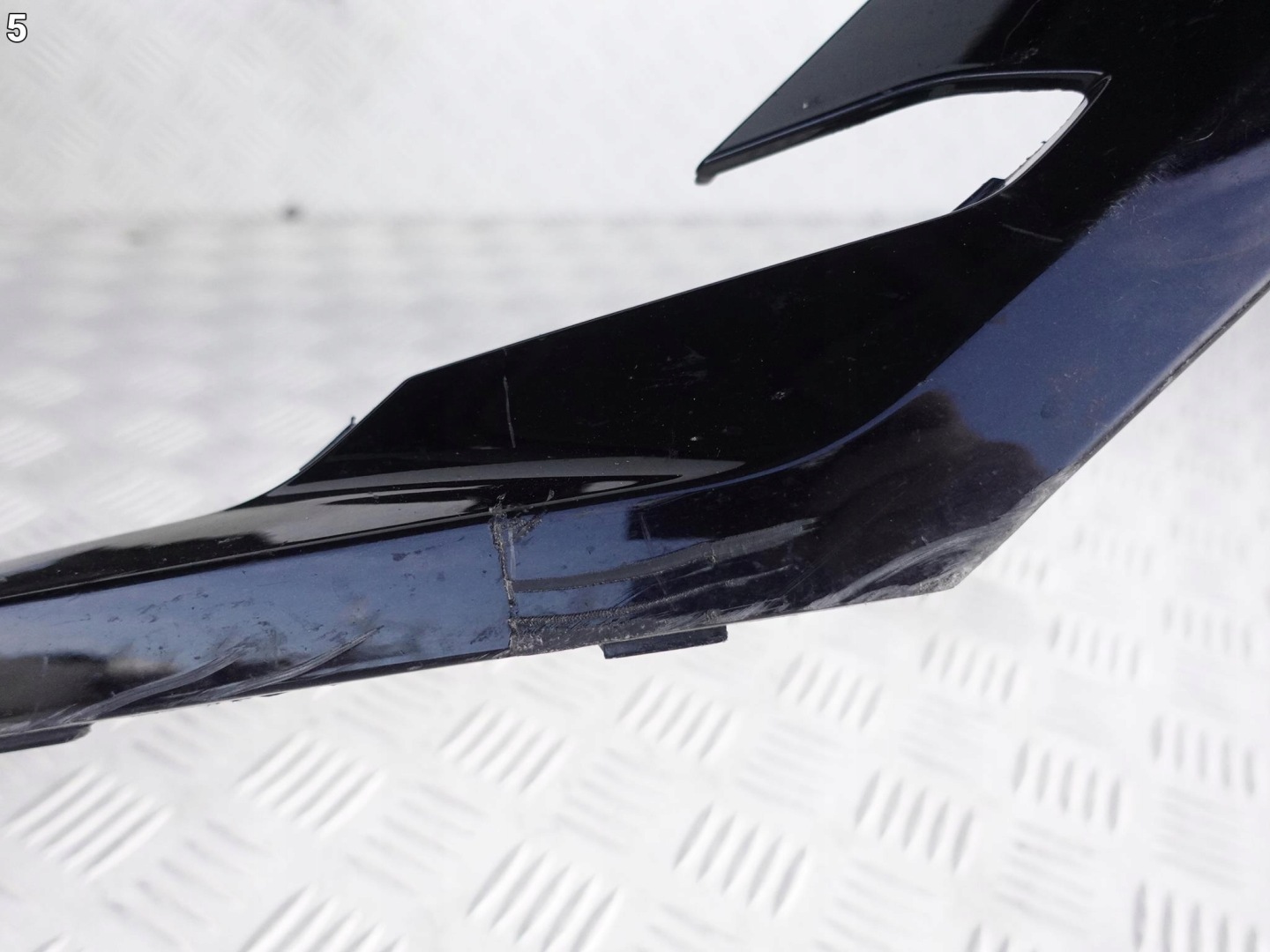 VW TOUAREG III 760 18-23 bumper front *washer/PDC