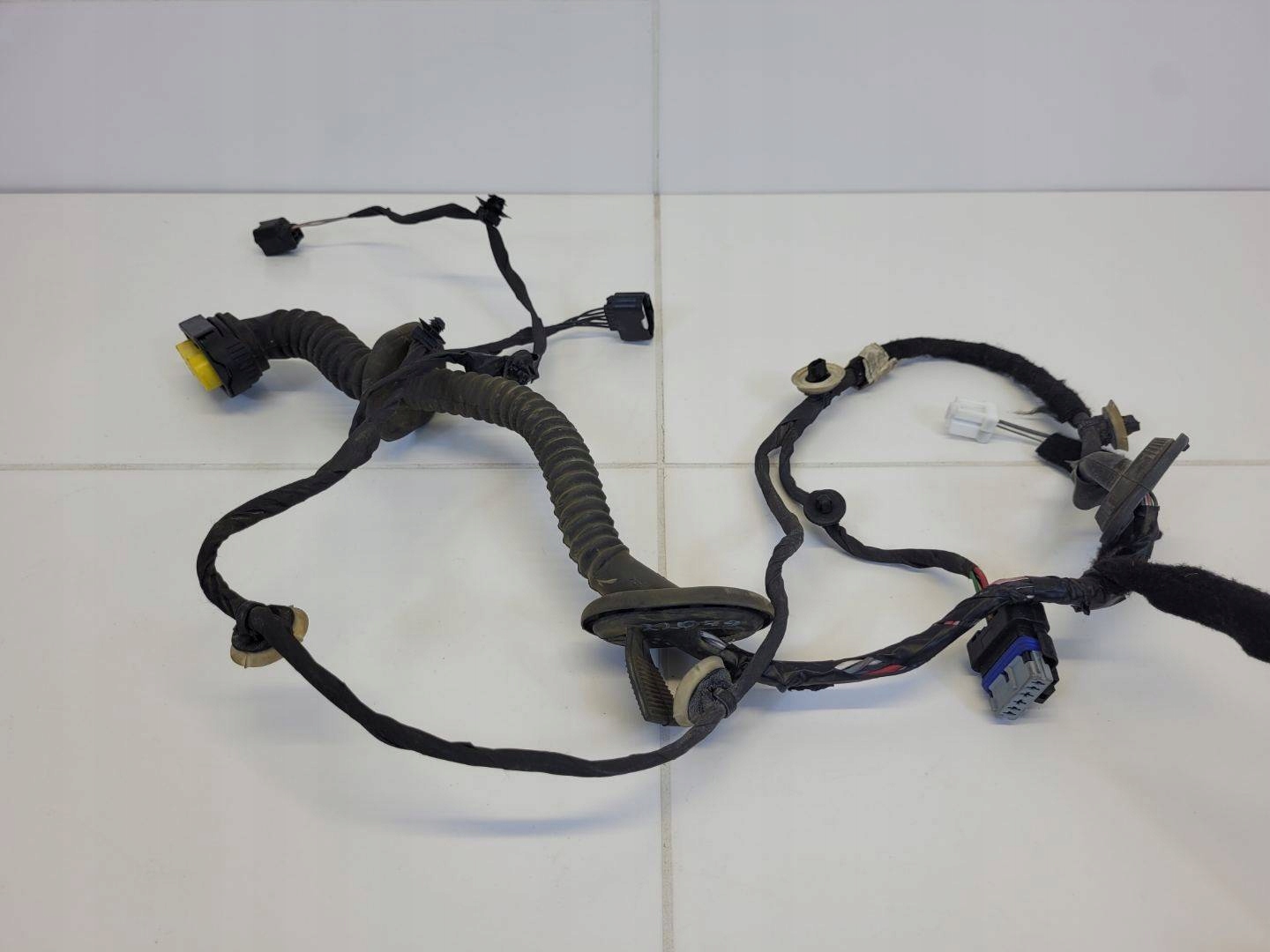 bundle wiring door rear part right side Renault Scenic 4 2019 241271661R