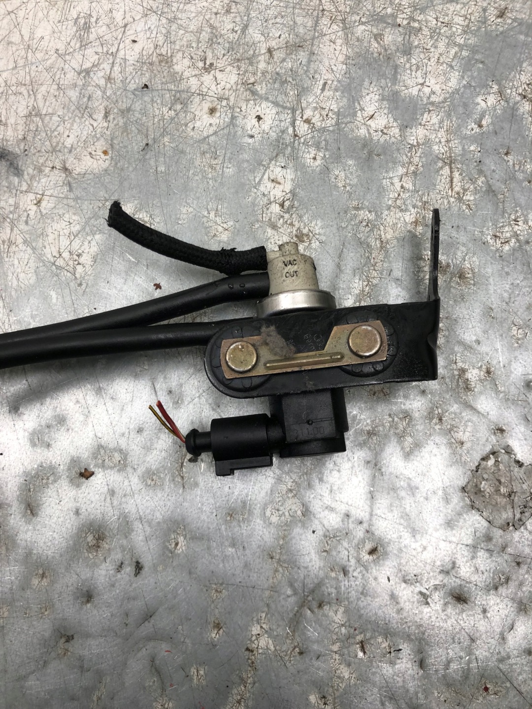 Sensor Unterdruck AUDI A4 B6 1J0906627B