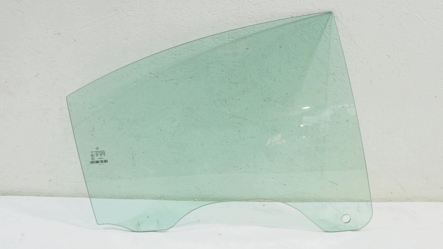 Mercedes CLS W219 window door right rear part