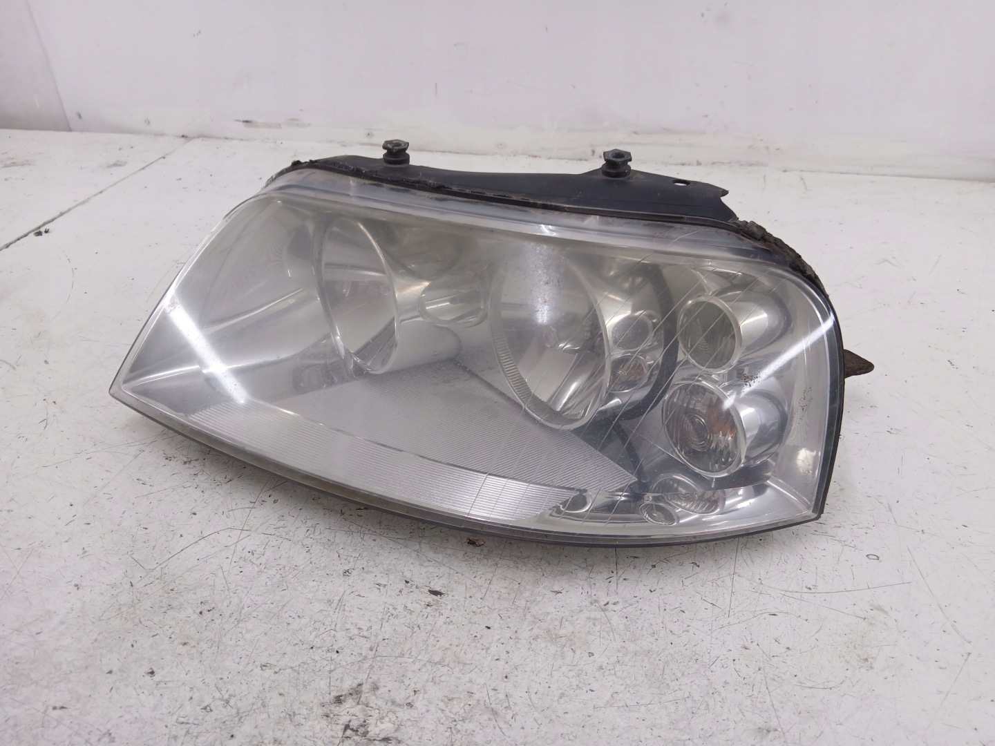 VW SHARAN and LIFT light left front 7M3941015AD