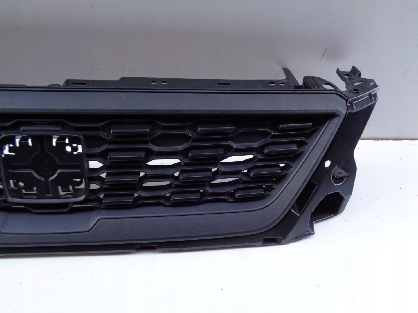 NO-WA-- Grille SEAT IBIZA V 6F 6F0 17