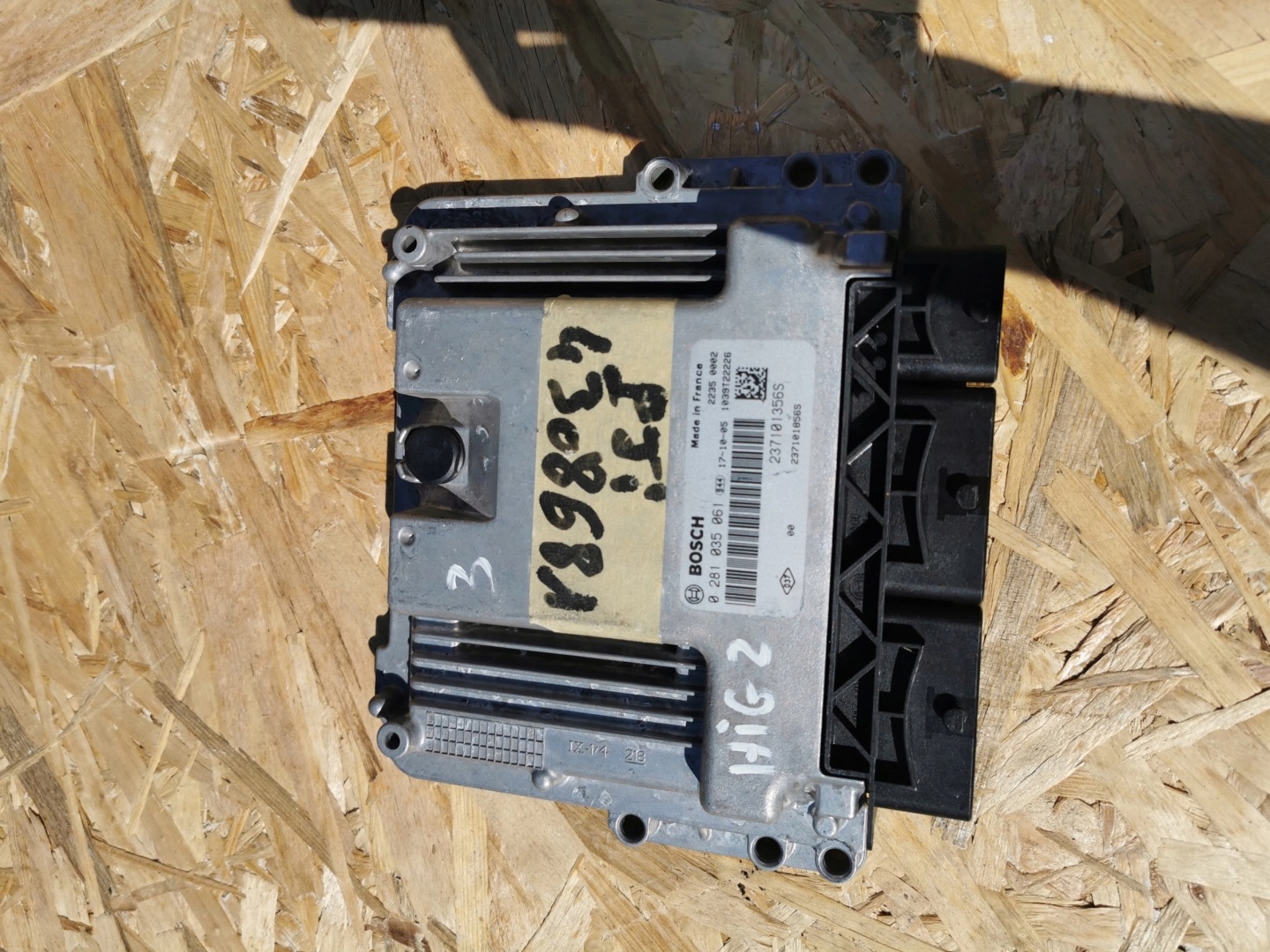 RENAULT TRAFIC III computer Motore ECU 1.6 237101356S 0281035061