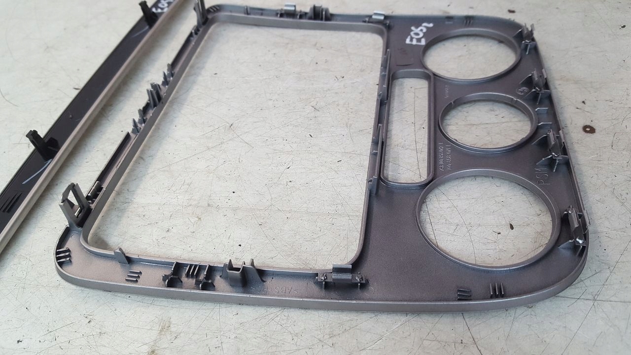 frame consoles VW EOS 2,0 FSI