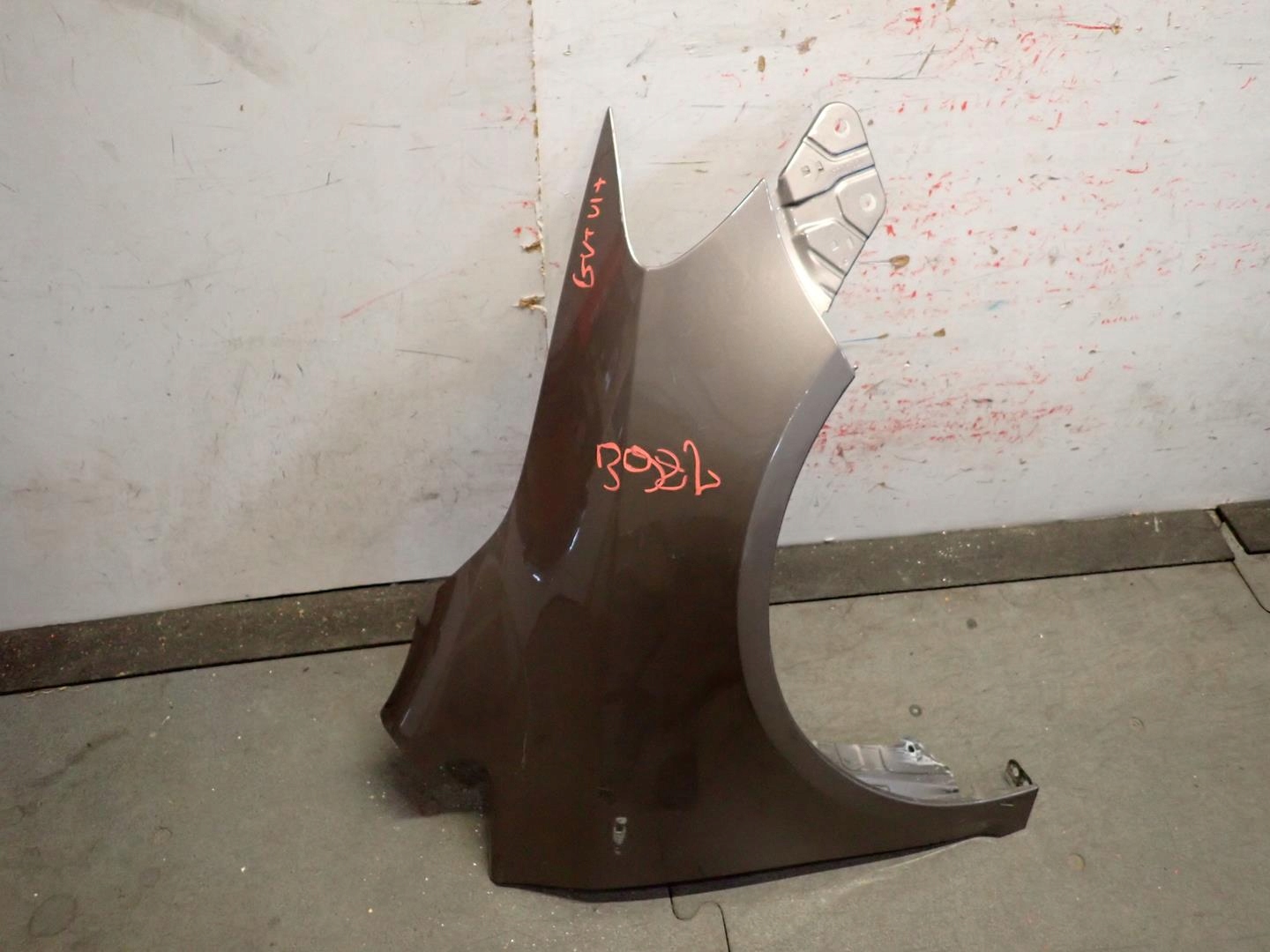 fender front front right VW GOLF V+ VI+ plus 5M 2005
