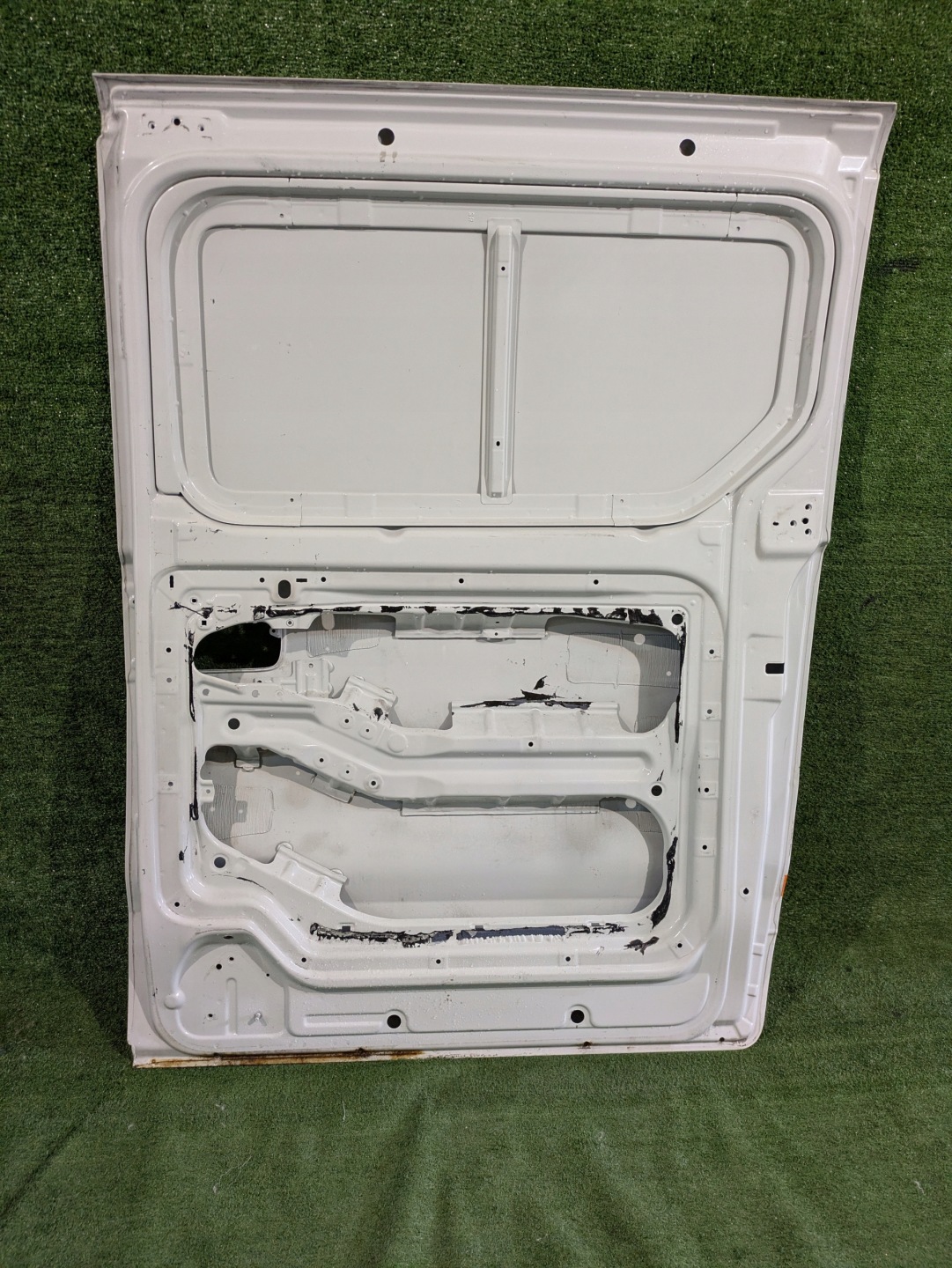 door sliding right side HYUNDAI H1 07- NR.D4585