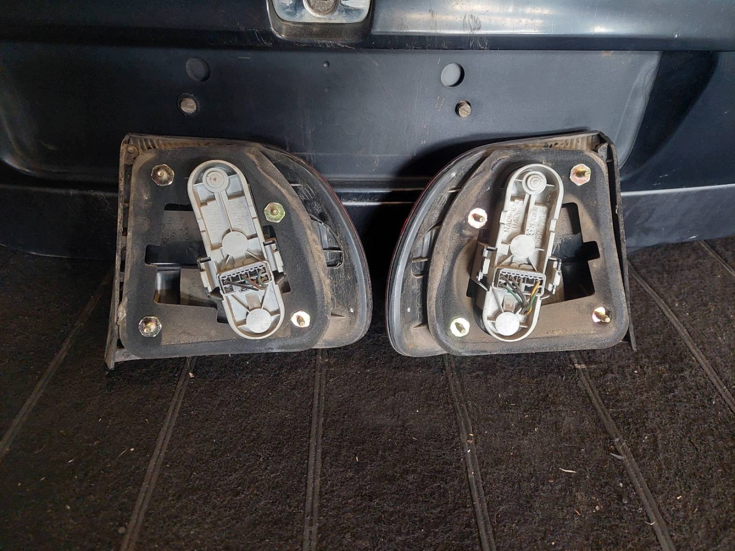 trunk door boot + lights VOLVO V40 and LIFT 347-22