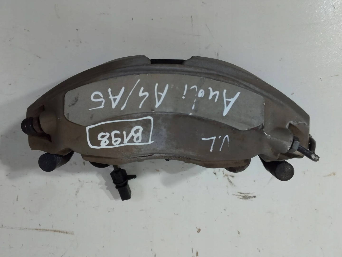 Audi A4 B9 / A5 F5 caliper brake front left ACF002 (B198)