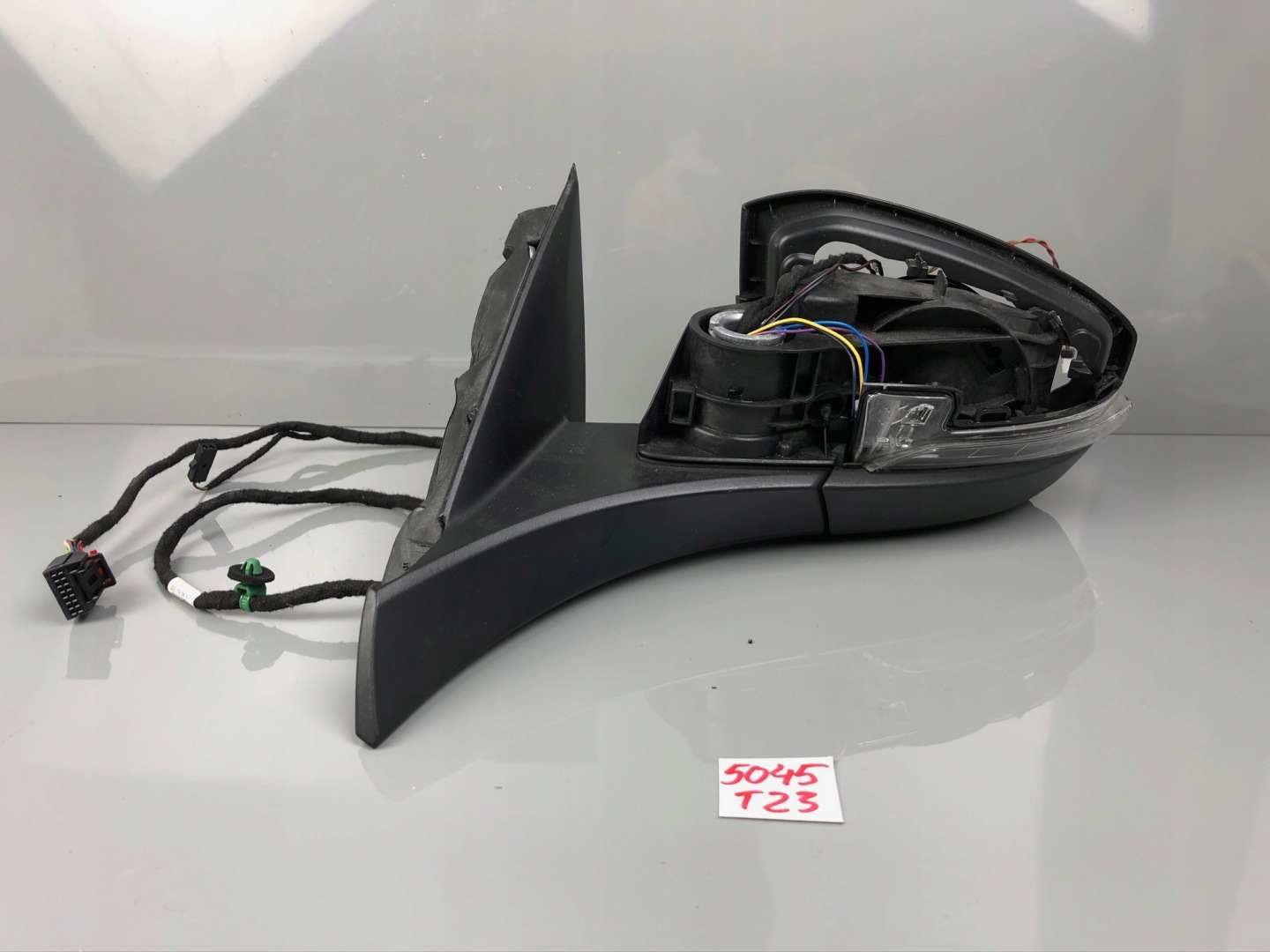 mirror left VW T-ROC 2GA 9+2 PIN 2GA857501AB