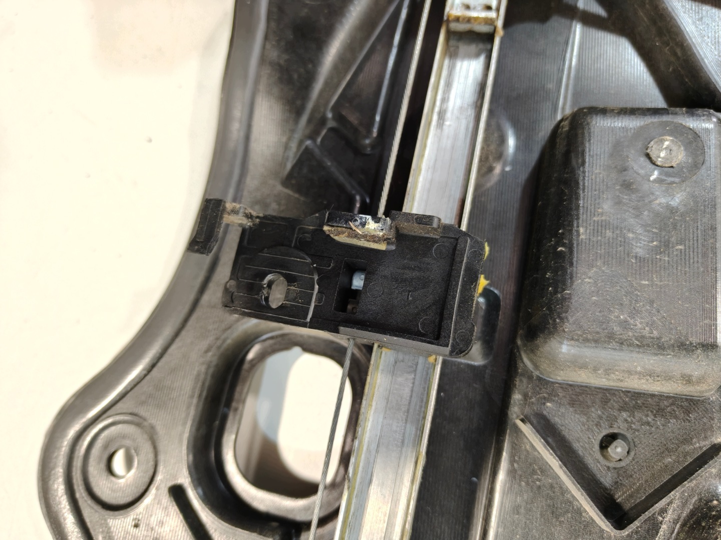 Mécanisme Vitres lewej Arrière OE C2357397X MAZDA 5 V 05-10