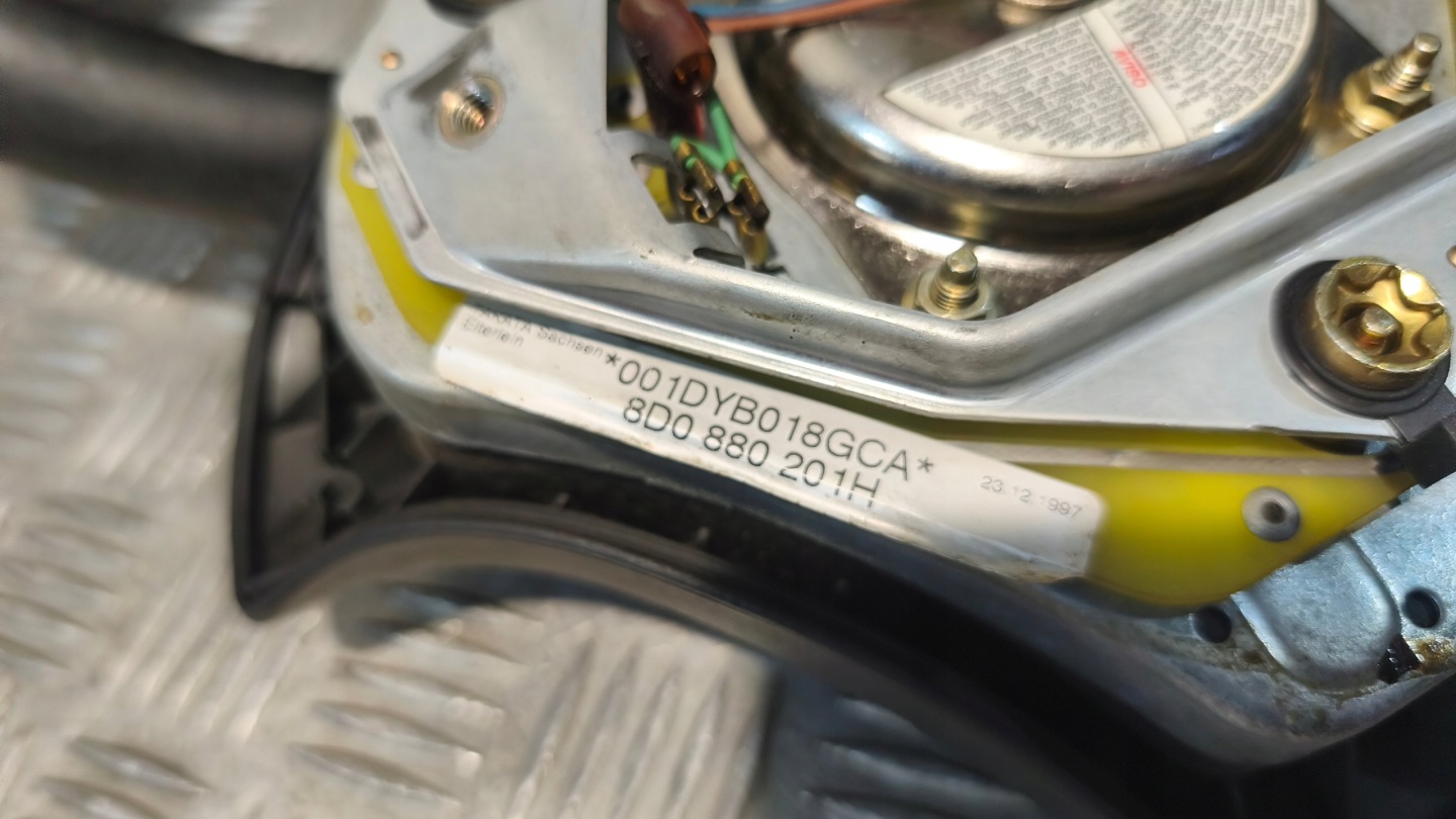 lenkrad AUDI A4 B5 S-LINE 4B0124A AIRBAG 8D0880201H